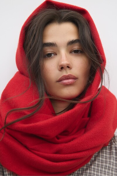 Stradivarius Basic ince atkı