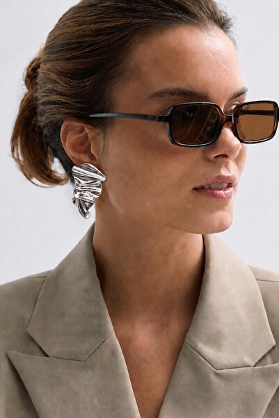 New Obsessions Mountain Wave Nail Earrings