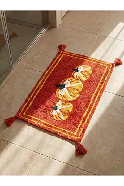 LC Waikiki Rmz Gi̇yi̇m Farkiyla Pumpkin Embroidered Bath Mat 50X80 cm