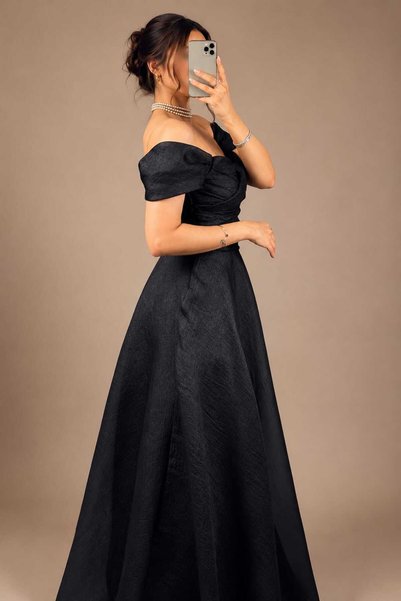 Generic Gazar Off-Shoulder Evening Dress with a Flattering Cut and Elegant Draping