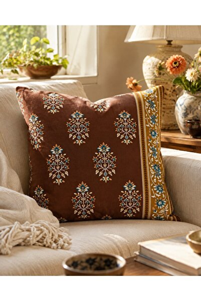 Kahverengi Çiçek Buketi Blok Baskı 43x43 cm Çift Taraf Baskılı Raşel Kırlent Kılıfı