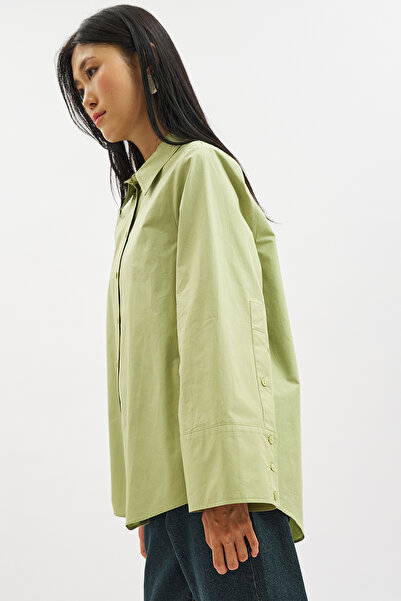 Manuka Classic Shirt with Wide Cuffs Pistachio Green