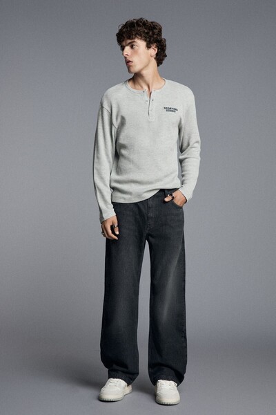 Bershka Twisted barrel fit jean