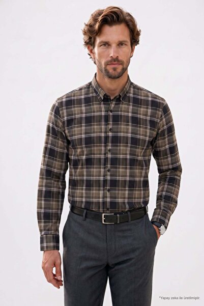 Tudors Regular fit comfortable cut buttoned collar long sleeve checkered cott...