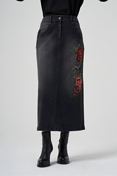 MissWhence Embroidered Denim Skirt