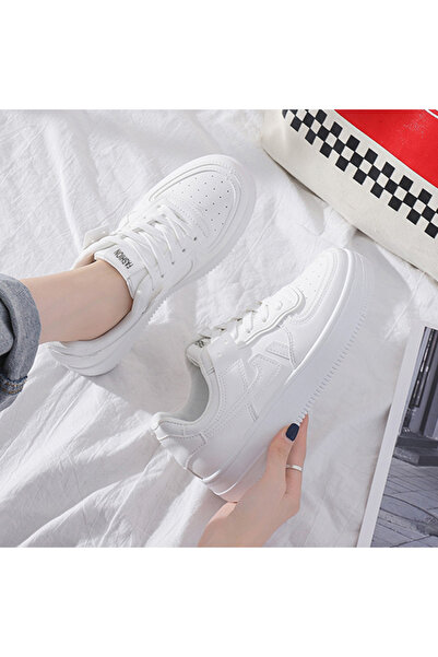 dorbe Women's Lace-Up Sneakers