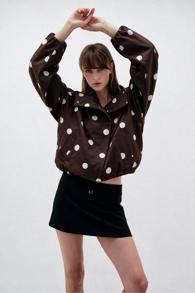Suziş Brown Large Polka Dot Stand-Up Collar Bomber Jacket Per9757