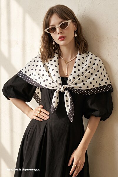 InStyle Μαλακό κασκόλ με σχέδια σε μαύρο και λευκό 90x90