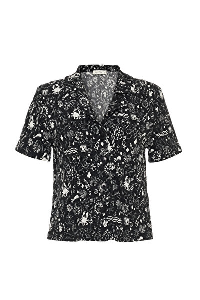 Mudo Women's Black Printed Short Sleeve Shirt