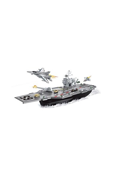 aircraft model Set cuportavion, conține o mașină, un tanc, trei avioane și so...