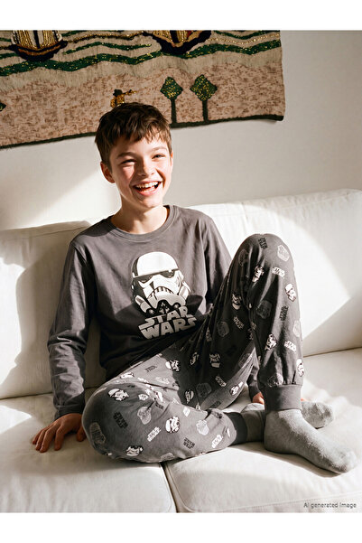 LC Waikiki Set de pijamale pentru băieți cu imprimeu Star Wars