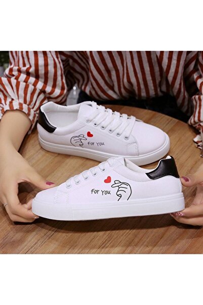 dorbe Women's Black Heart Chunky Lace-Up Sneakers