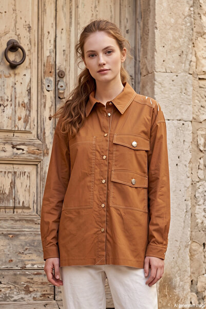 Ceremony Shirt with Back Print and Pocket Detail on Front 127 Light Brown