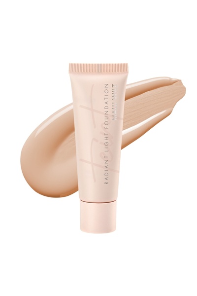 Malu Wilz Fond de ten Radiant Light 25 nuanta Light Toffee | acoperire medie ...