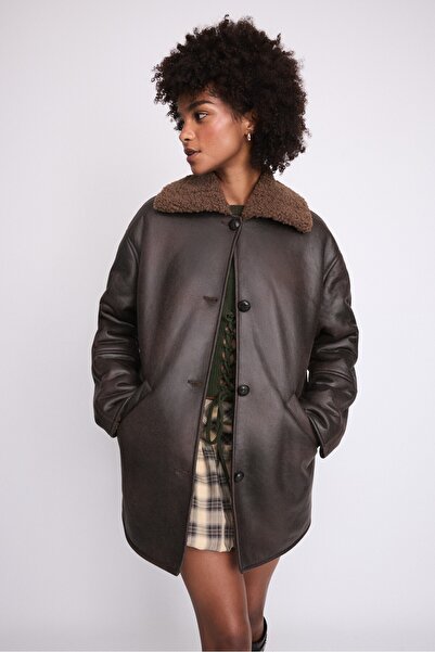 Stradivarius Oversize içi kürklü düğmeli ceket