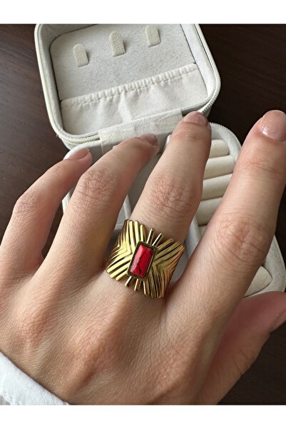 ringbox Gold Steel Anti-Tarnish Fishbone Red Stone Ring