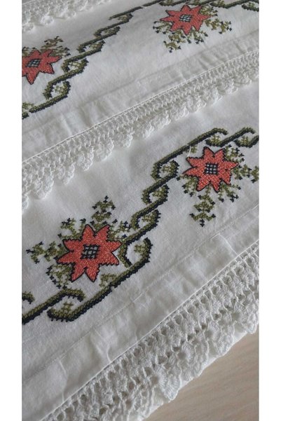 Papatyam 210 X 100 Skirt 1 Piece, 110 X 45 Double-Sided 1 Piece Pillow Hand Embroidery Dowry Bag