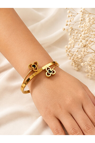 MAZBEE Leaf clover Kids Bangle – 18K Gold Plated Stainless Steel, PVD Coated & Tarnish Resistant(Size-02)