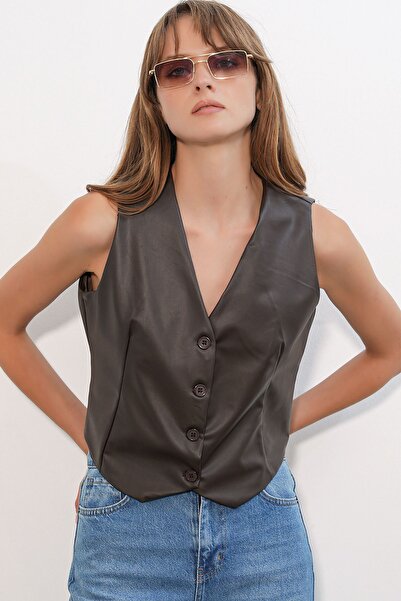 Hiccup Bdart Faux Leather V-Neck Buttoned Crop Vest