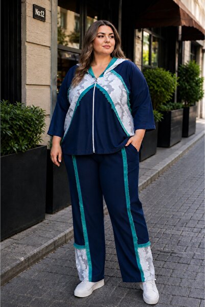 CALERA Lace-Detail Denim Suit Plus Size
