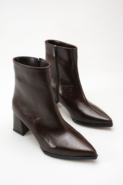 meyra'nın ayakkabıları Women's Pointed Toe Heeled Boots Brown Yanki