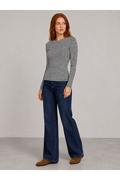 Loft Slim Fit Women's Tshirt U.Kol