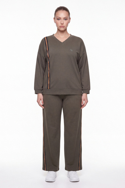 EXİTLİNE Women's Khaki Winter V-Neck Stripe and Stone Detailed Accessory Trac...