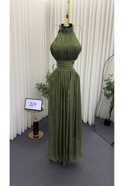 Boutique 219 فستان سهرة زيتي