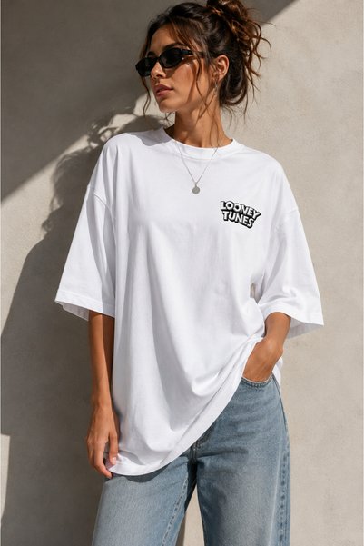 The Vibe Concept Looney Tunes Printed Oversize White Women's T-Shirt Daffy Bugs Bunny Taz