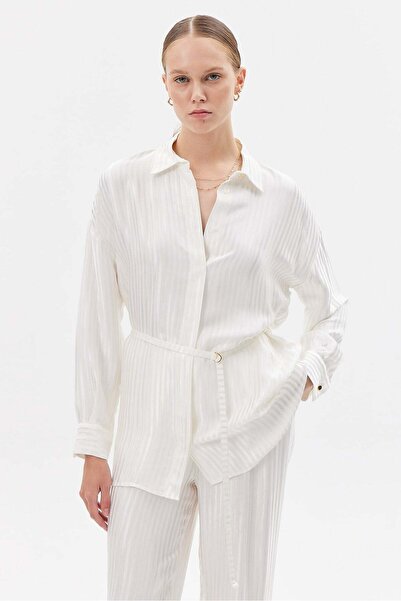 PAULMARK Women's D Buckle Satin Shirt