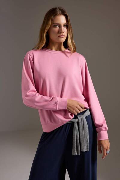 Trendyol Collection Hanorac tricotat cu guler rotund, cu textură moale, model...