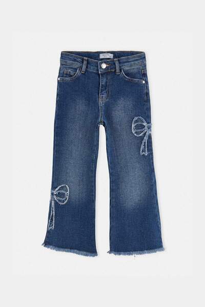 TRENDYOLKIDS Pantaloni din denim cu picior larg, cu model cu funde, din țesăt...