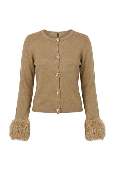 Trendyol Collection Khaki Soft Textured Otriş and Button Detailed Knitwear Ca...