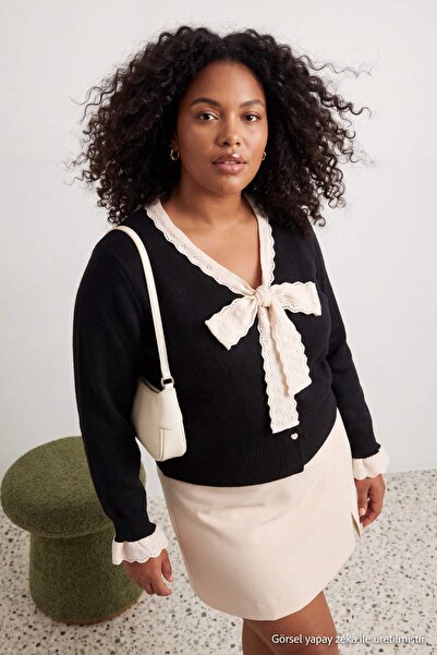 Trendyol Curve Black Crop Lace Embellished Ribbon/ Bow Detailed Knitwear Card...