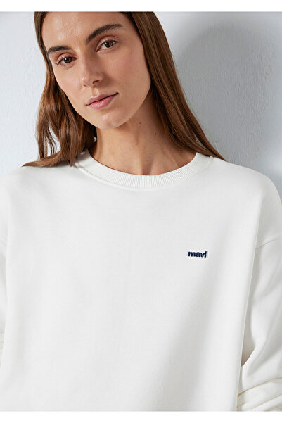 Mavi Nakışlı Ekru Sweatshirt 1S10366-70057