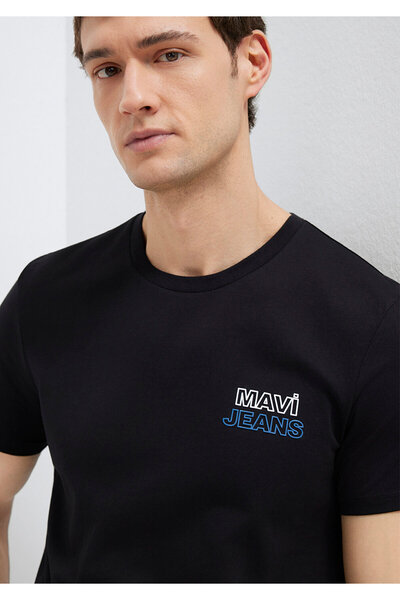 Mavi Jeans Printed Black T-Shirt Slim Fit / Slim Fit 066841-900