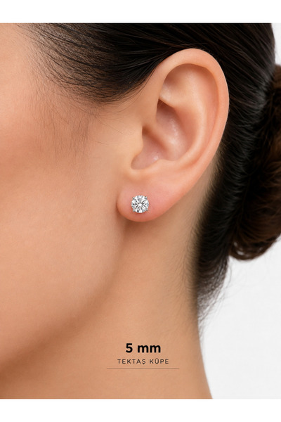 jelux silver Gümüş 925 Ayar 5 mm Tektaş Gösterişli Premium Star Kesim Zirkon Taşlı Çivili Küpe
