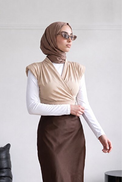 Modamorfo Zero Sleeve Padded Double Breasted Model Sandy Blouse -Beige