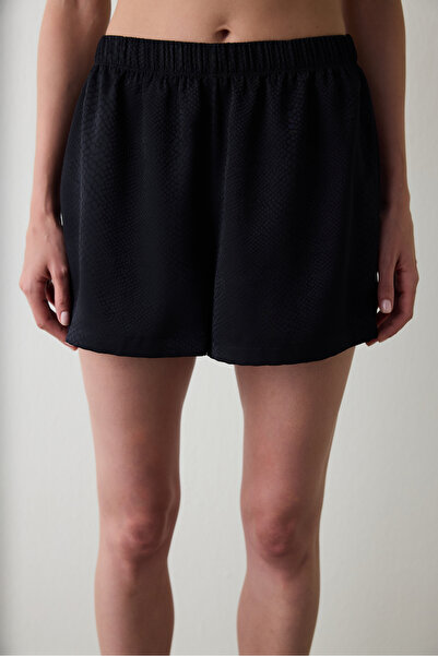 Penti Schwarze Fleur-Satin-Shorts als Pyjamahose