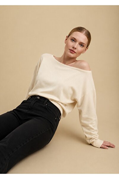 Gülce moda Women's Slim Mercerized Asymmetrical Cut Boat Neck Knitwear Sweater