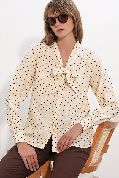 Merterium Women's Polka Dot Scarf Collar Blouse 1427 - Cream