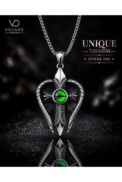 voyageaccessory Stainless Steel Green Glass Eye Detailed Angel Wing Necklace
