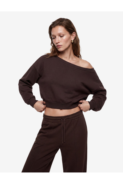 Koton Uzun Kollu Üç İplik Asimetrik Kayık Yaka Omzu Açık Sweatshirt
