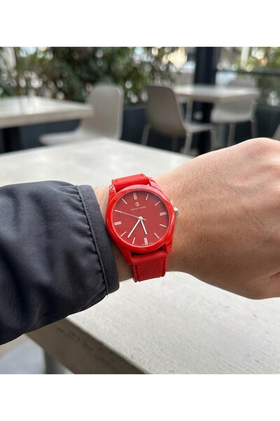 DAVID GUNER San Diego 39mm Unisex Red Silicone Band Sports Watch – Neon Red Casual Design Everyday Wristwatch