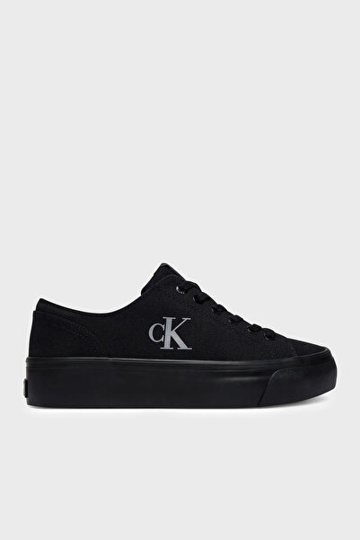 Calvin Klein Kadın Kalın ve Düz Tabanlı Yuvarlak Burunlu Siyah Sneaker