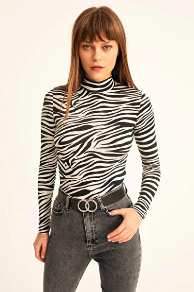 ladyzey Kadın Yarım Balıkçı Siyah Zebra Desenli Body
