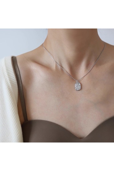 Choice Silver Color Retro Embossed Tulip Pendant Necklace For Women Personali...