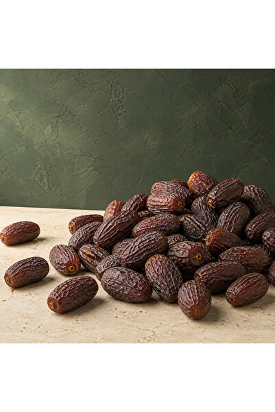 Mes's Fındık Fıstık Medjoul Hurma Large 250g