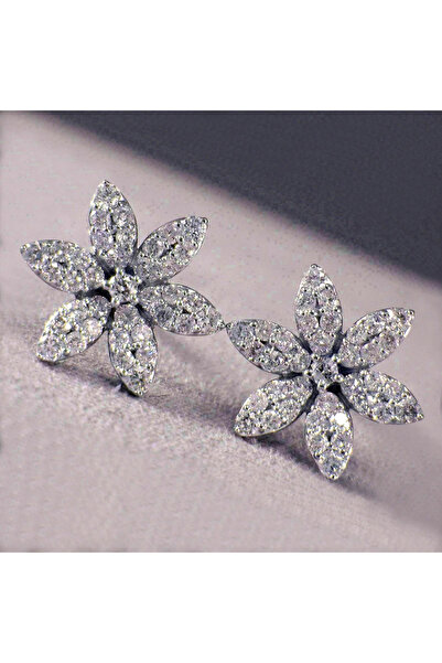 Choice E848 Huitan Delicate Silver Color Flower Stud Earring for Women Full P...