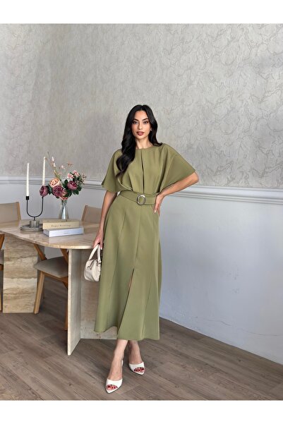 MODA DURAĞI KALİTELİ MİDİ ELBİSE YIRTMAÇ DETAYLI KEMERLİ